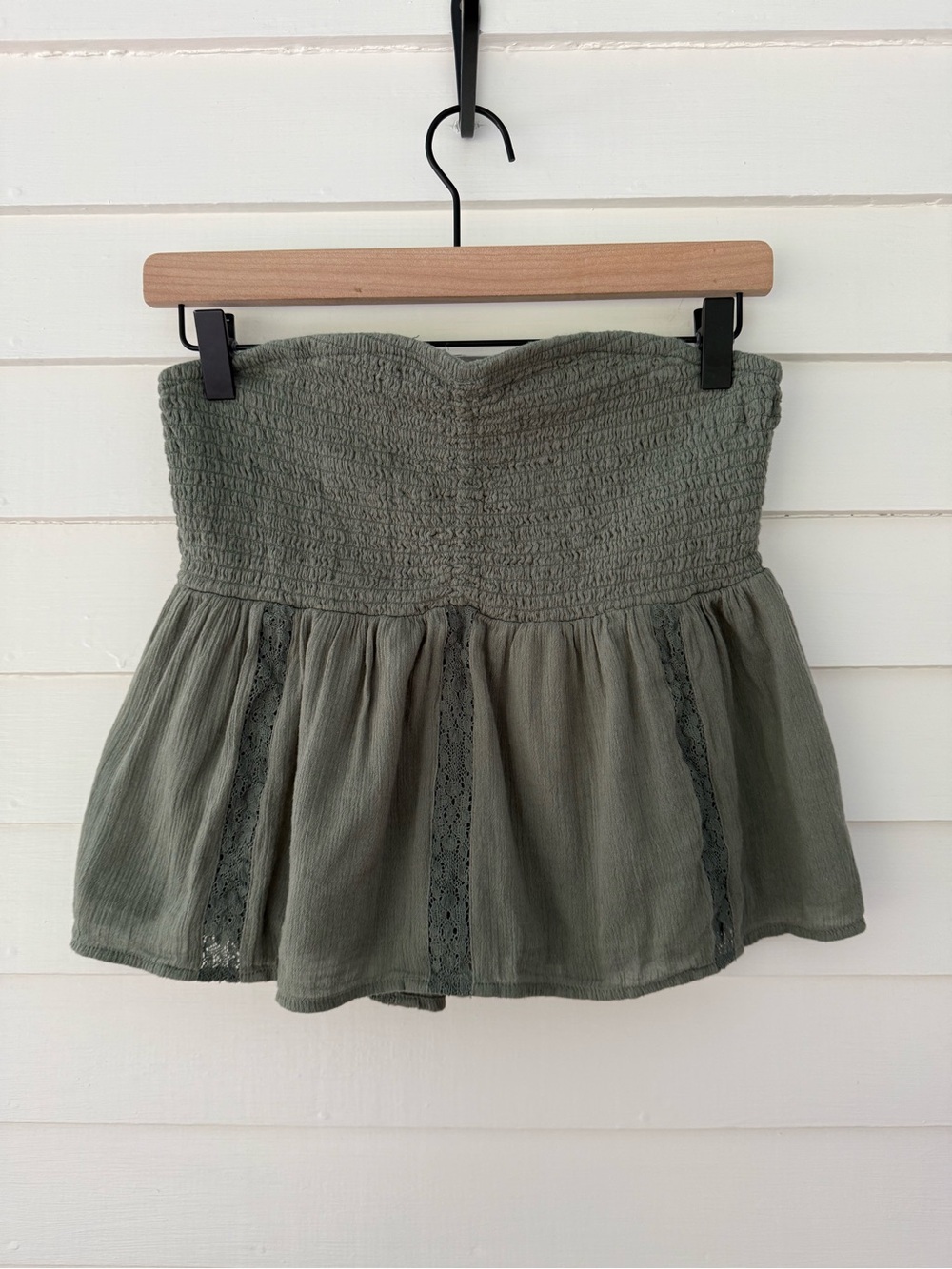 American Eagle | Sage Green Smocked Strapless Peplum Tube Top Small